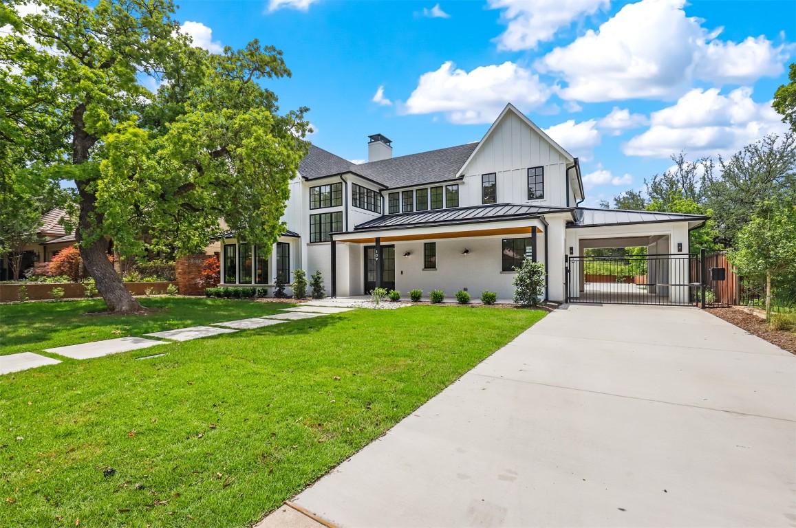 109 Crestwood Drive Fort Worth TX 76107