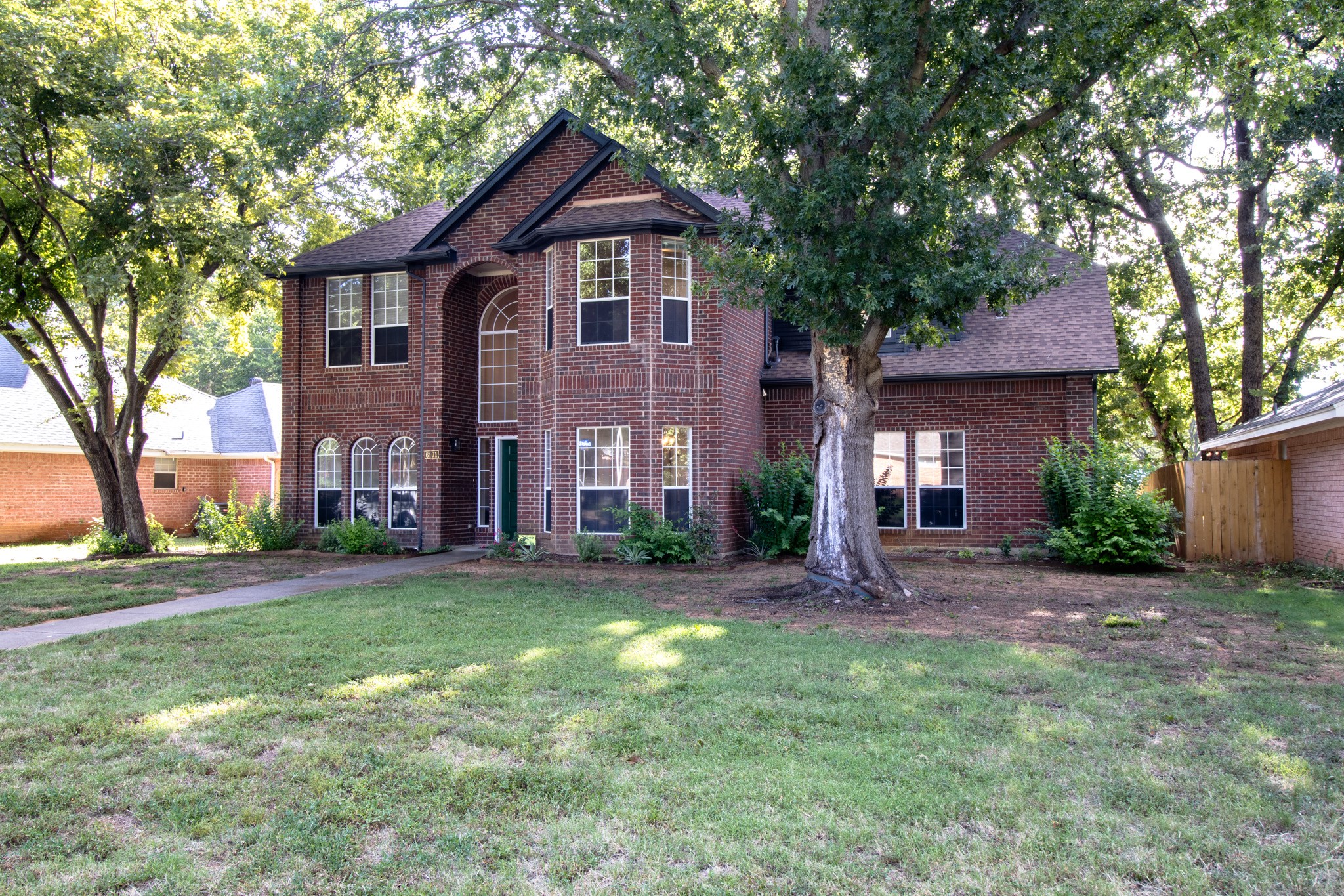 6101 Copperfield Drive Arlington TX 76001
