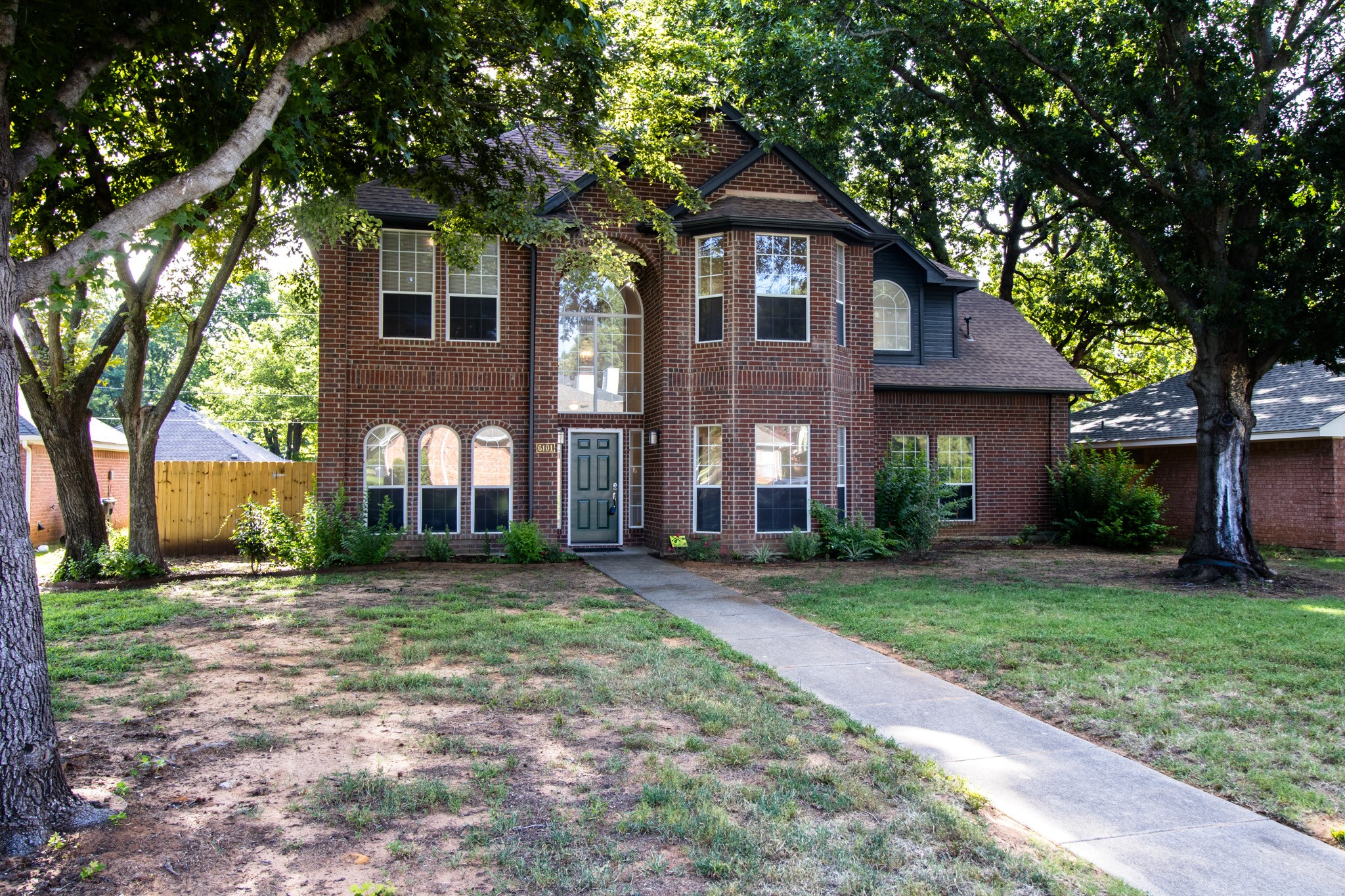 6101 Copperfield Drive Arlington TX 76001
