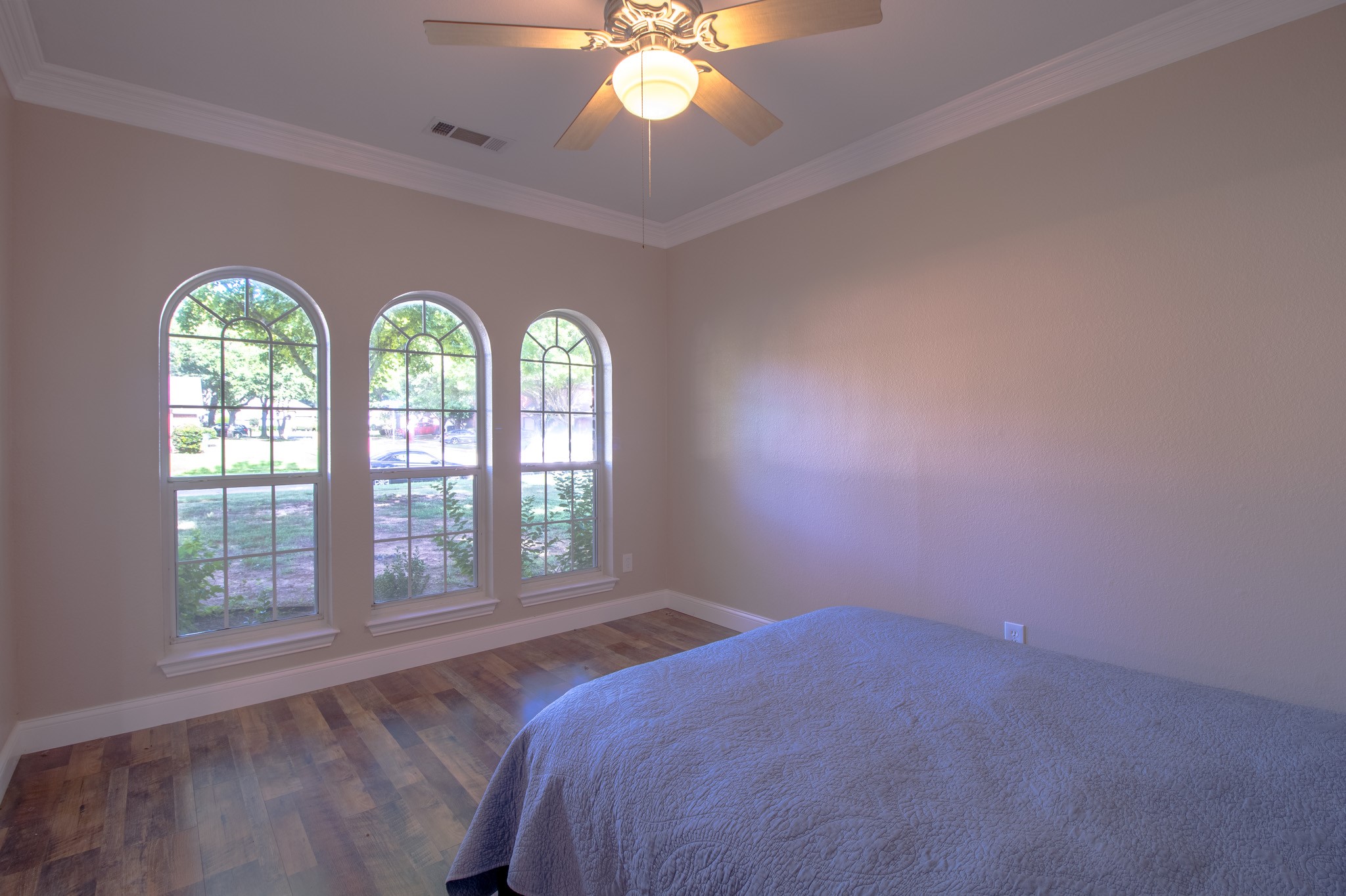 6101 Copperfield Drive Arlington TX 76001