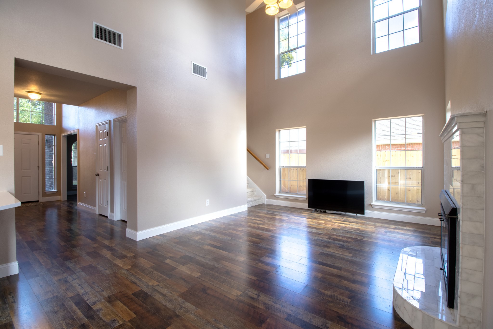 6101 Copperfield Drive Arlington TX 76001