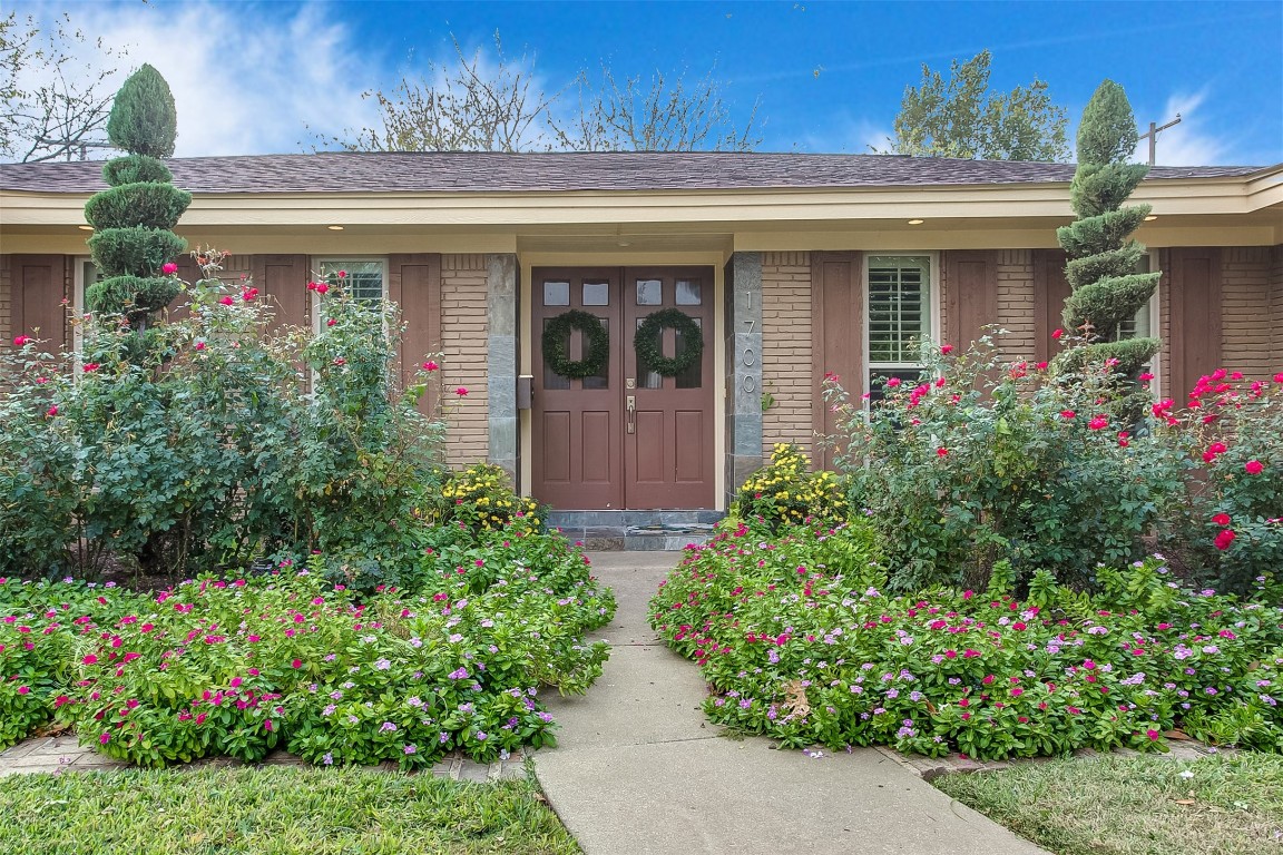 1700 Saxony Road Fort Worth TX 76116