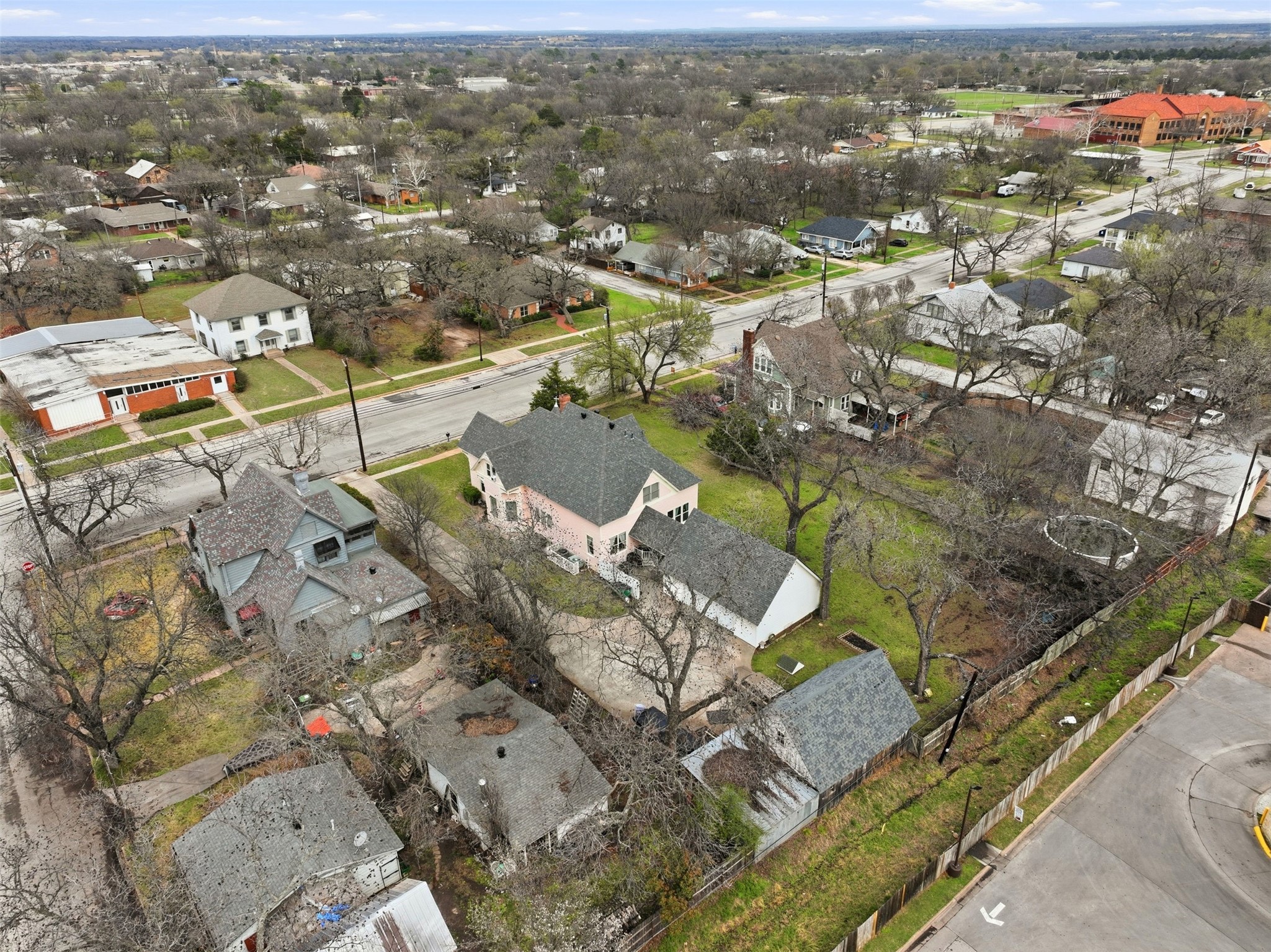 306 E Tarrant Street Bowie TX 76230