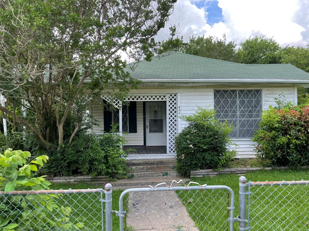 804 N Main Street Kemp TX 75143