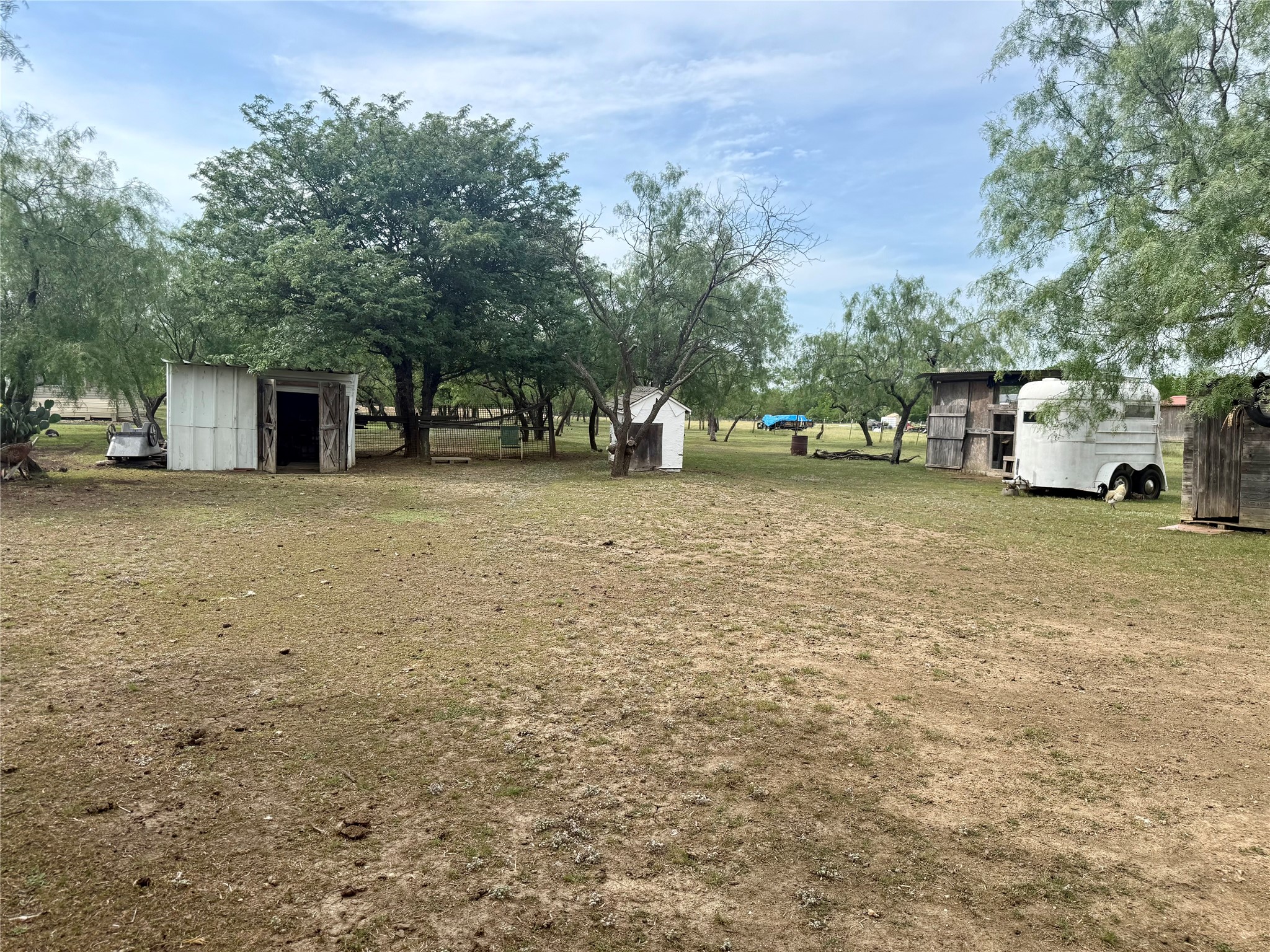 1132 SW County Road 2348 Richland TX 76681