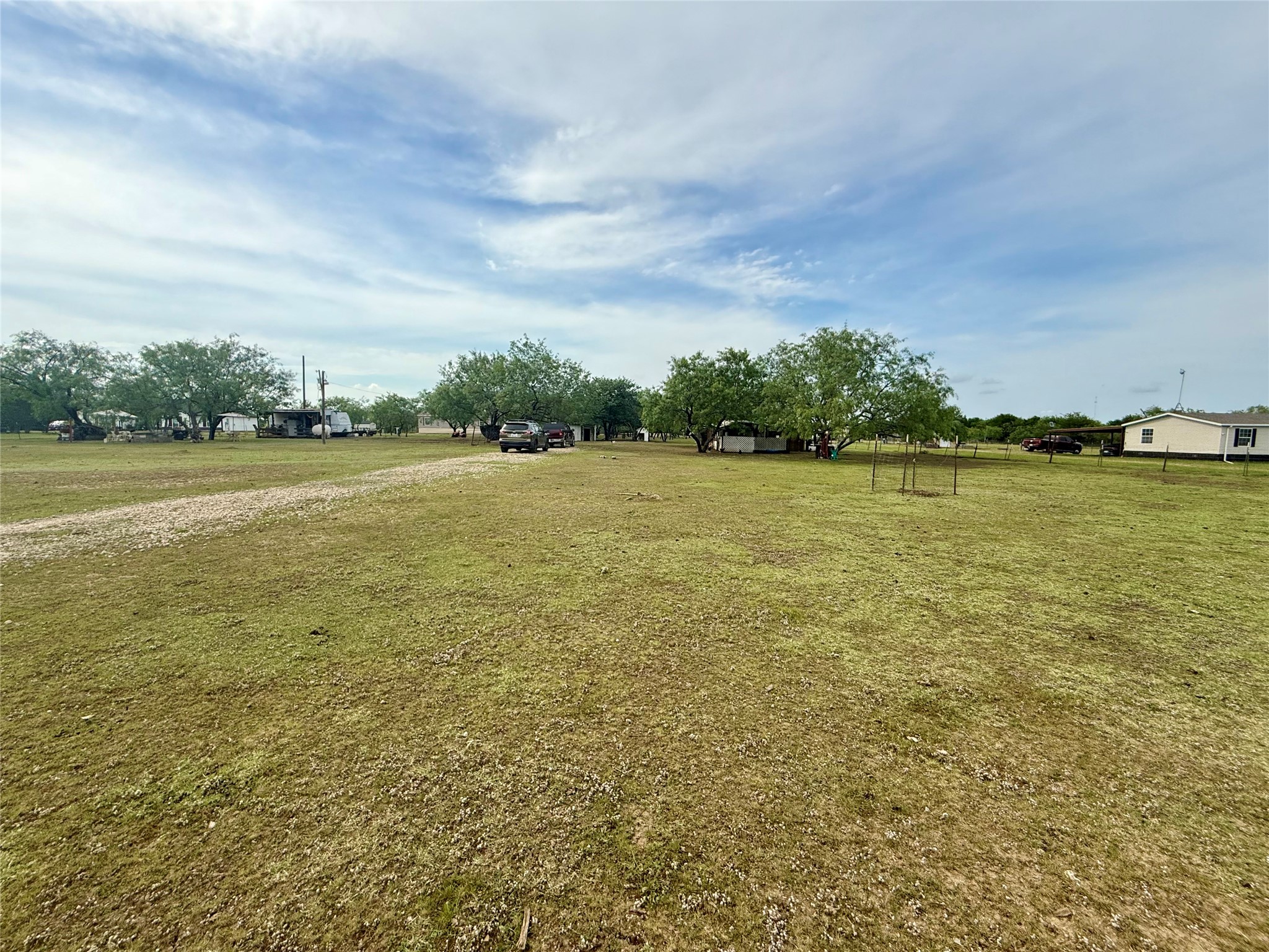 1132 SW County Road 2348 Richland TX 76681