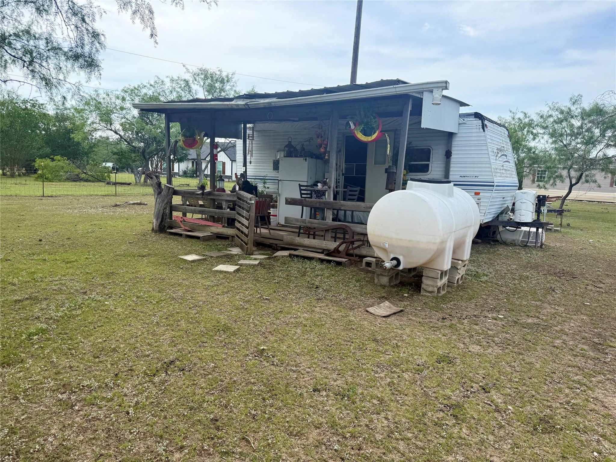 1132 SW County Road 2348 Richland TX 76681