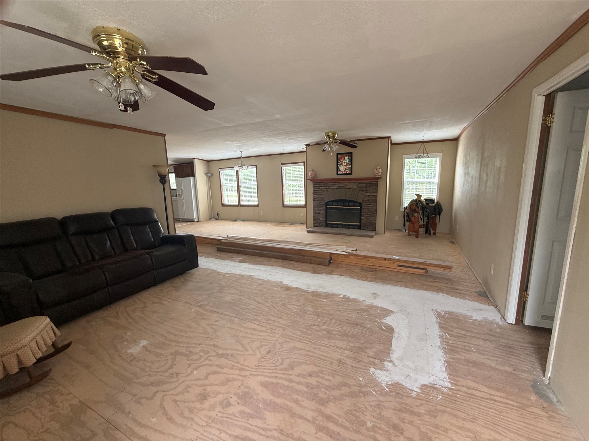 1132 SW County Road 2348 Richland TX 76681