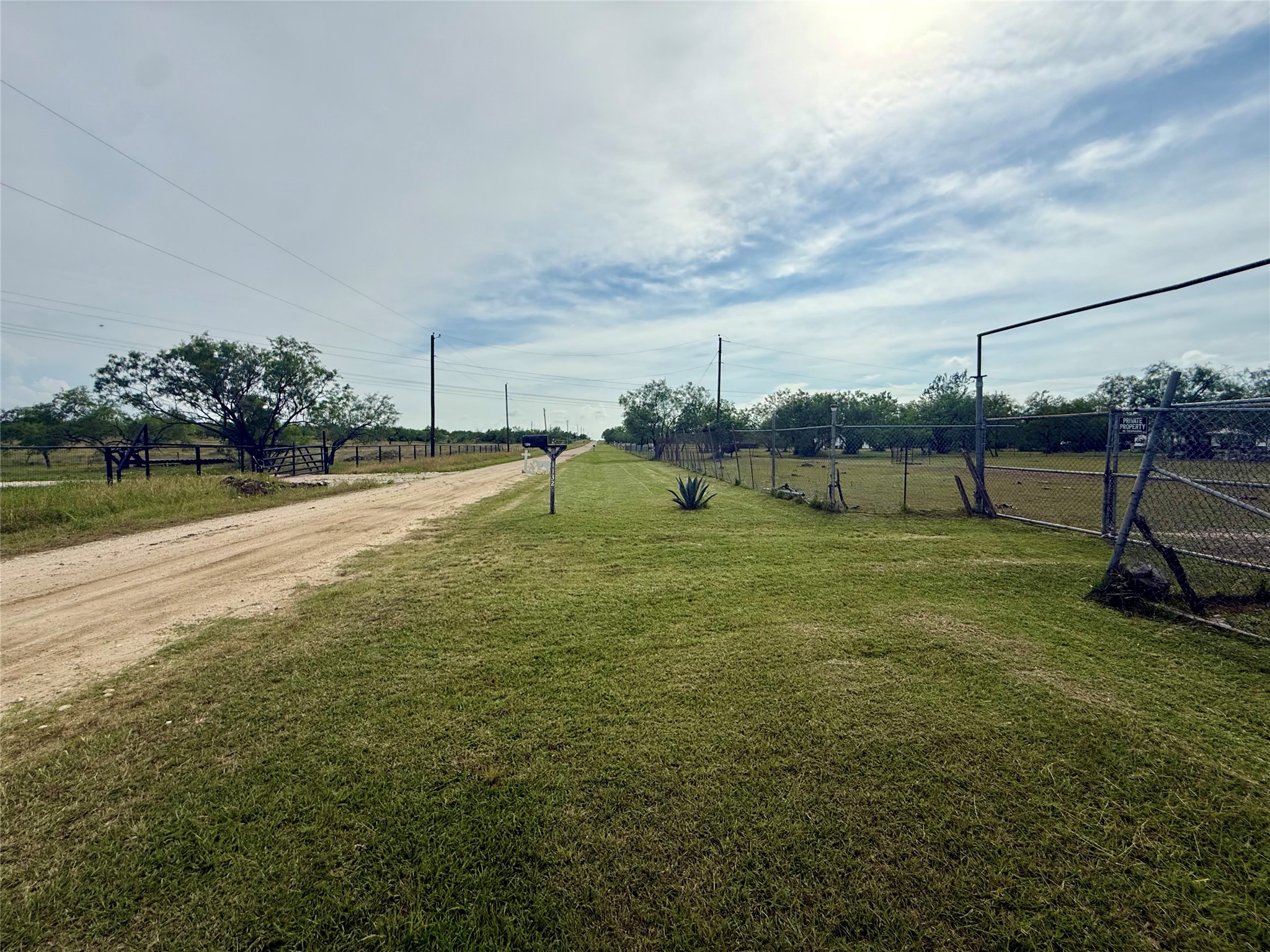 1132 SW County Road 2348 Richland TX 76681