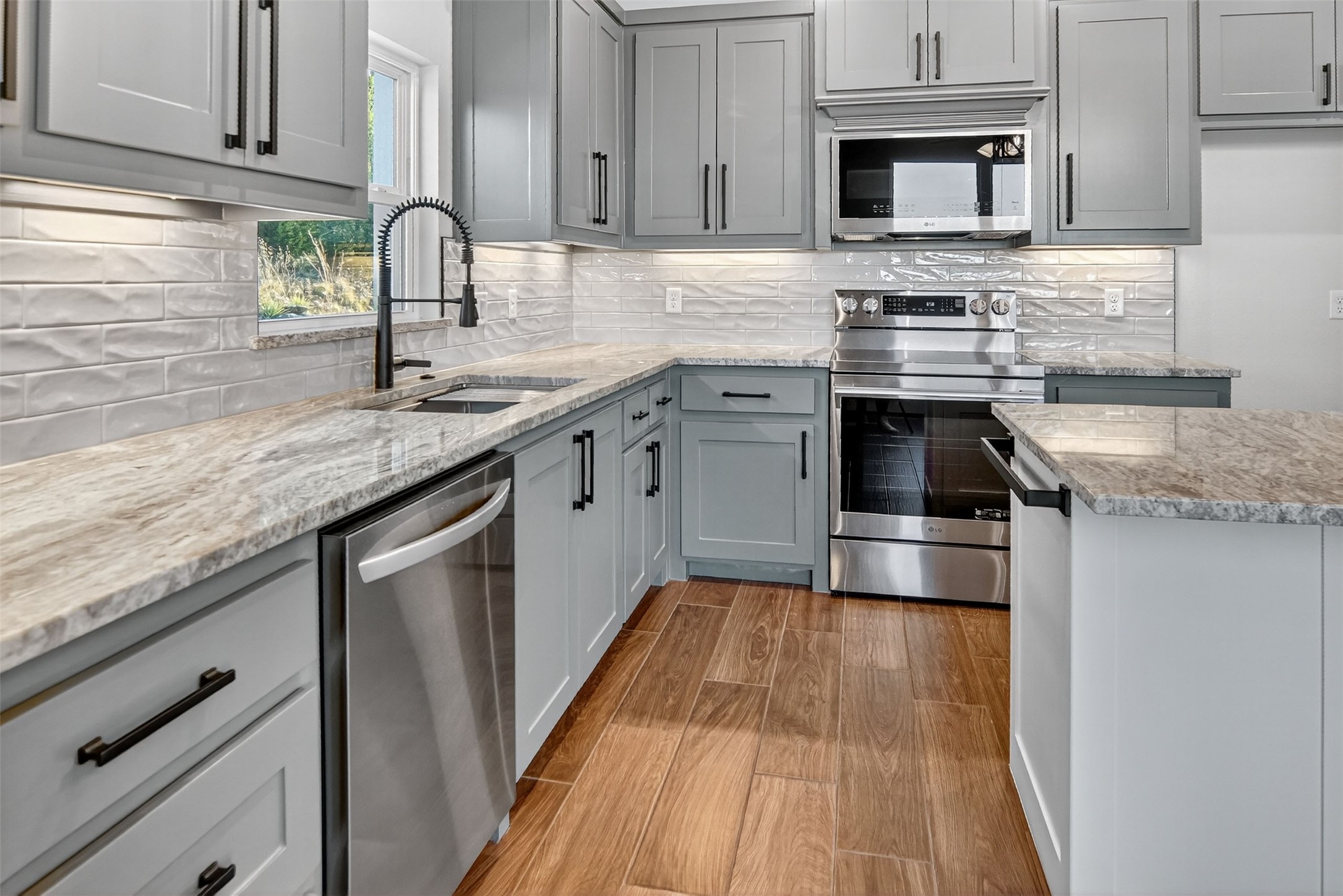 1613 Franklin Street Weatherford TX 76086