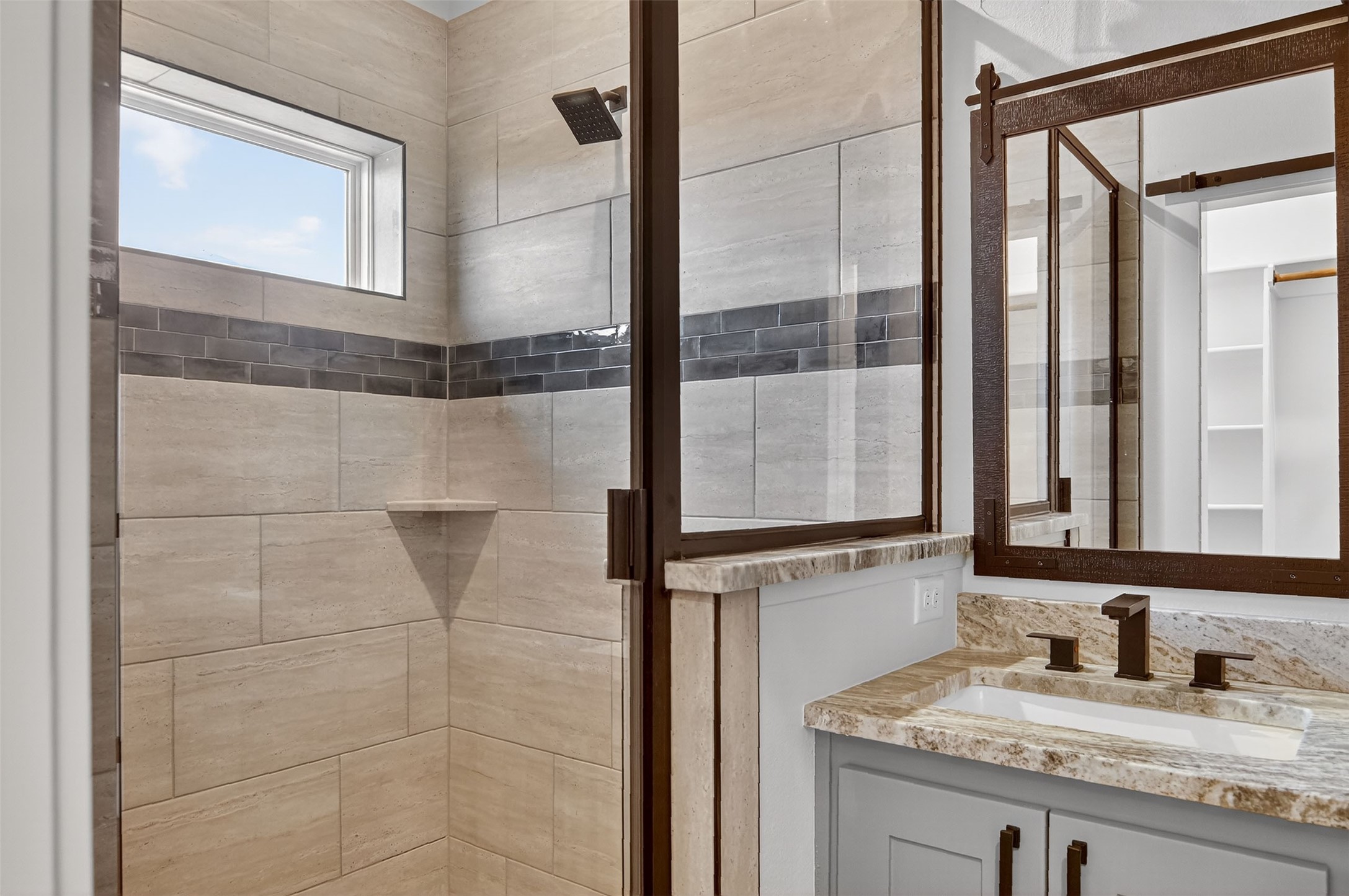 1613 Franklin Street Weatherford TX 76086