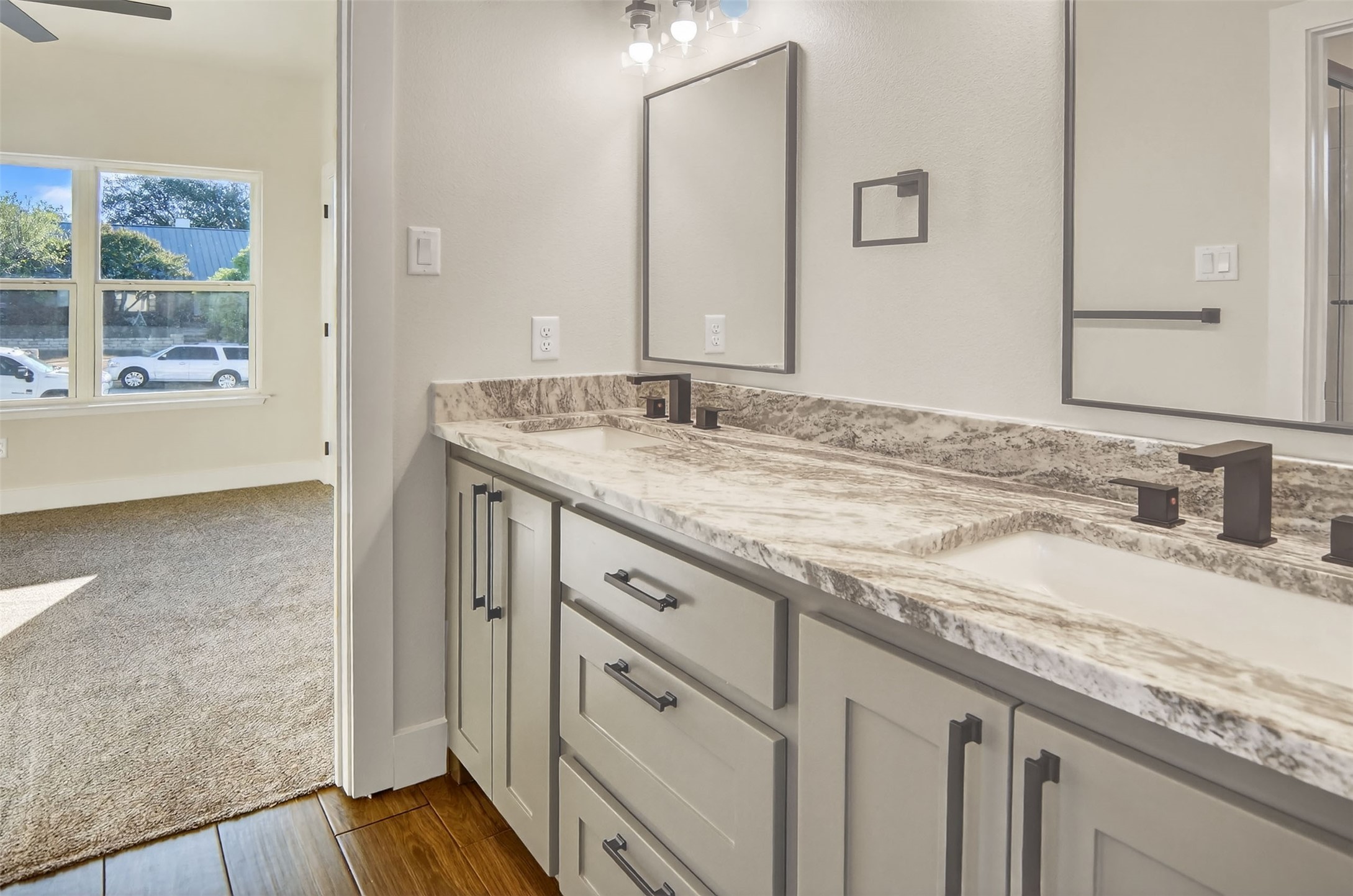 1613 Franklin Street Weatherford TX 76086