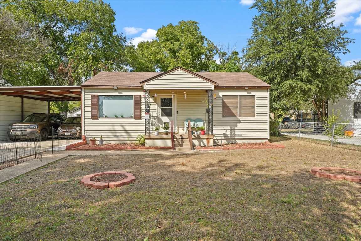 1815 Glenfield Avenue Dallas TX 75224