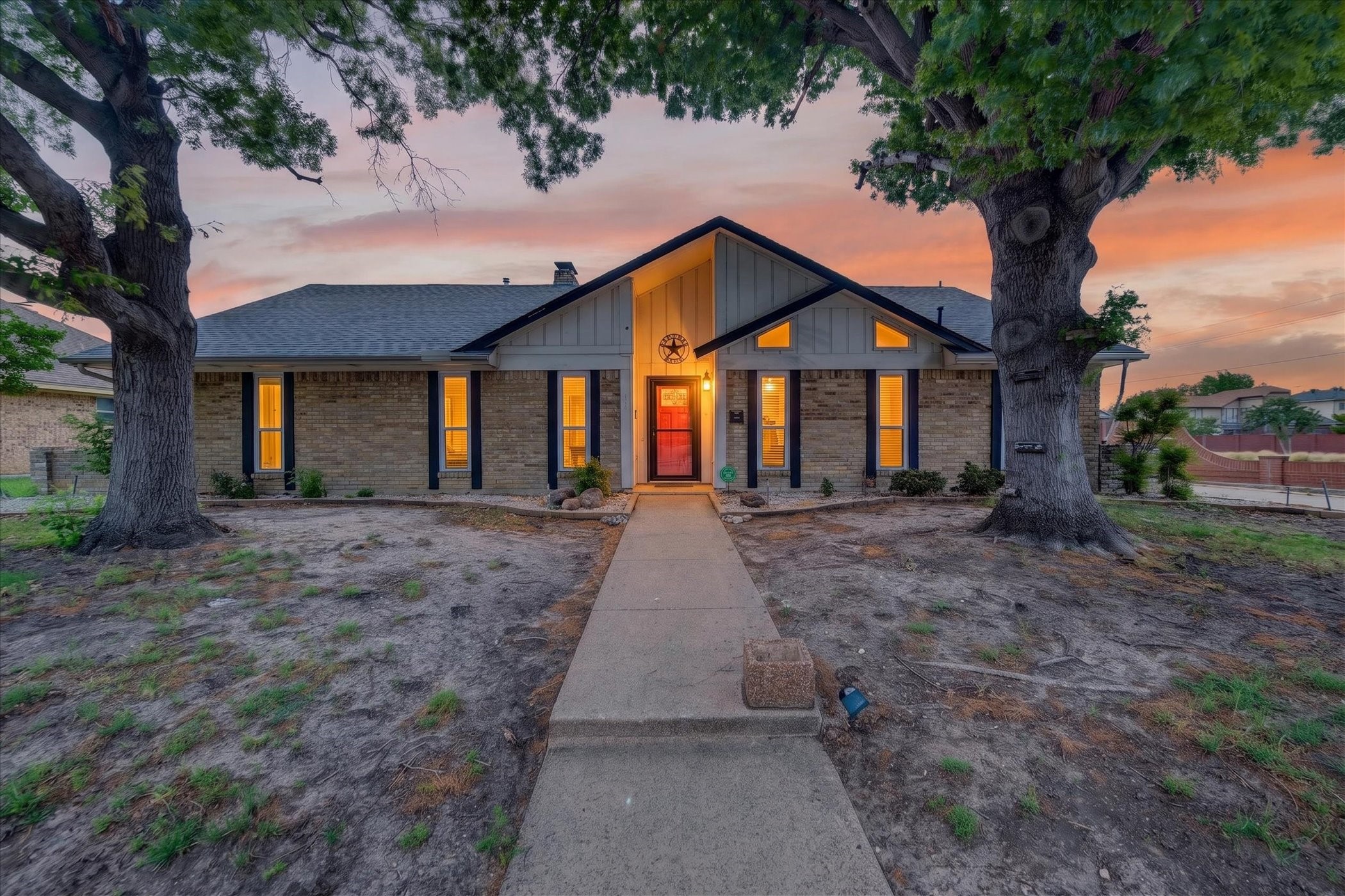 1000 Oxfordshire Drive Carrollton TX 75007