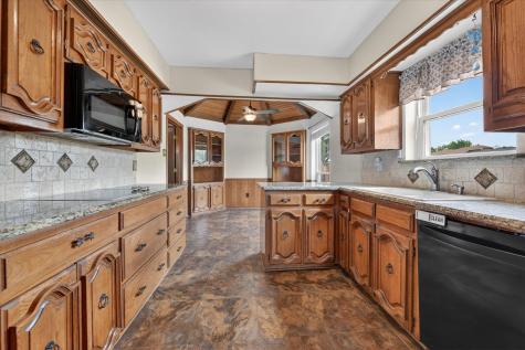 1000 Oxfordshire Drive Carrollton TX 75007