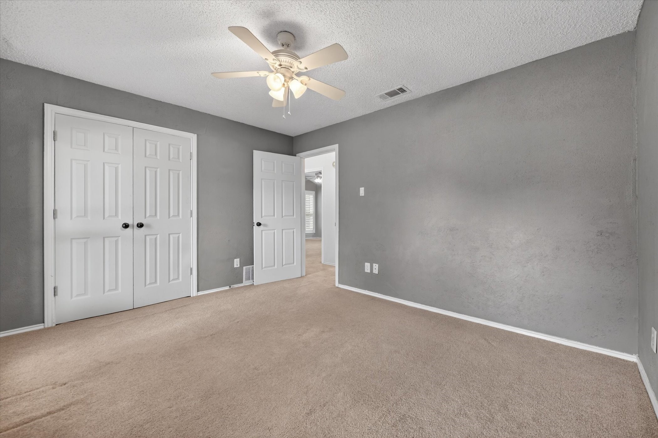 1000 Oxfordshire Drive Carrollton TX 75007