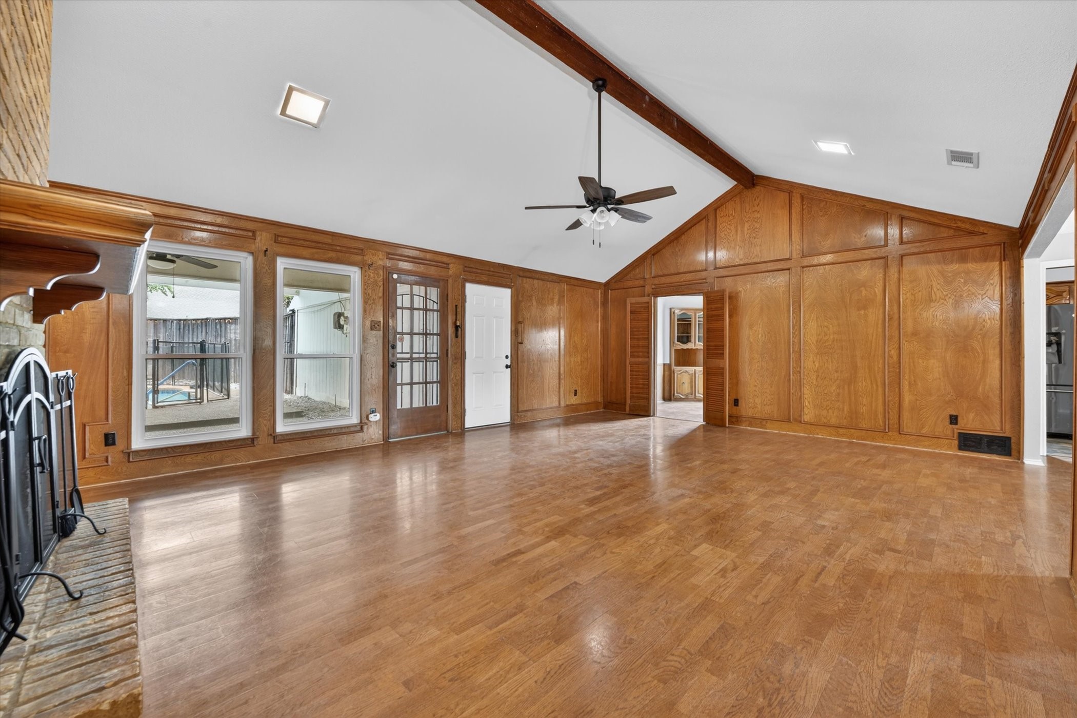 1000 Oxfordshire Drive Carrollton TX 75007