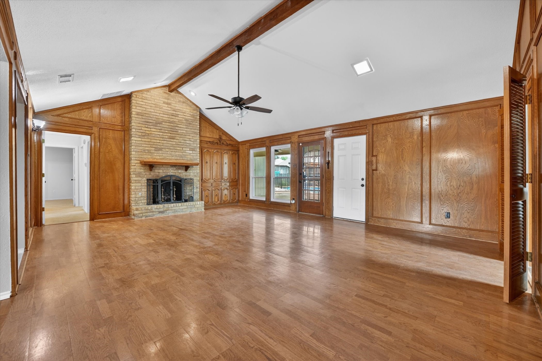 1000 Oxfordshire Drive Carrollton TX 75007