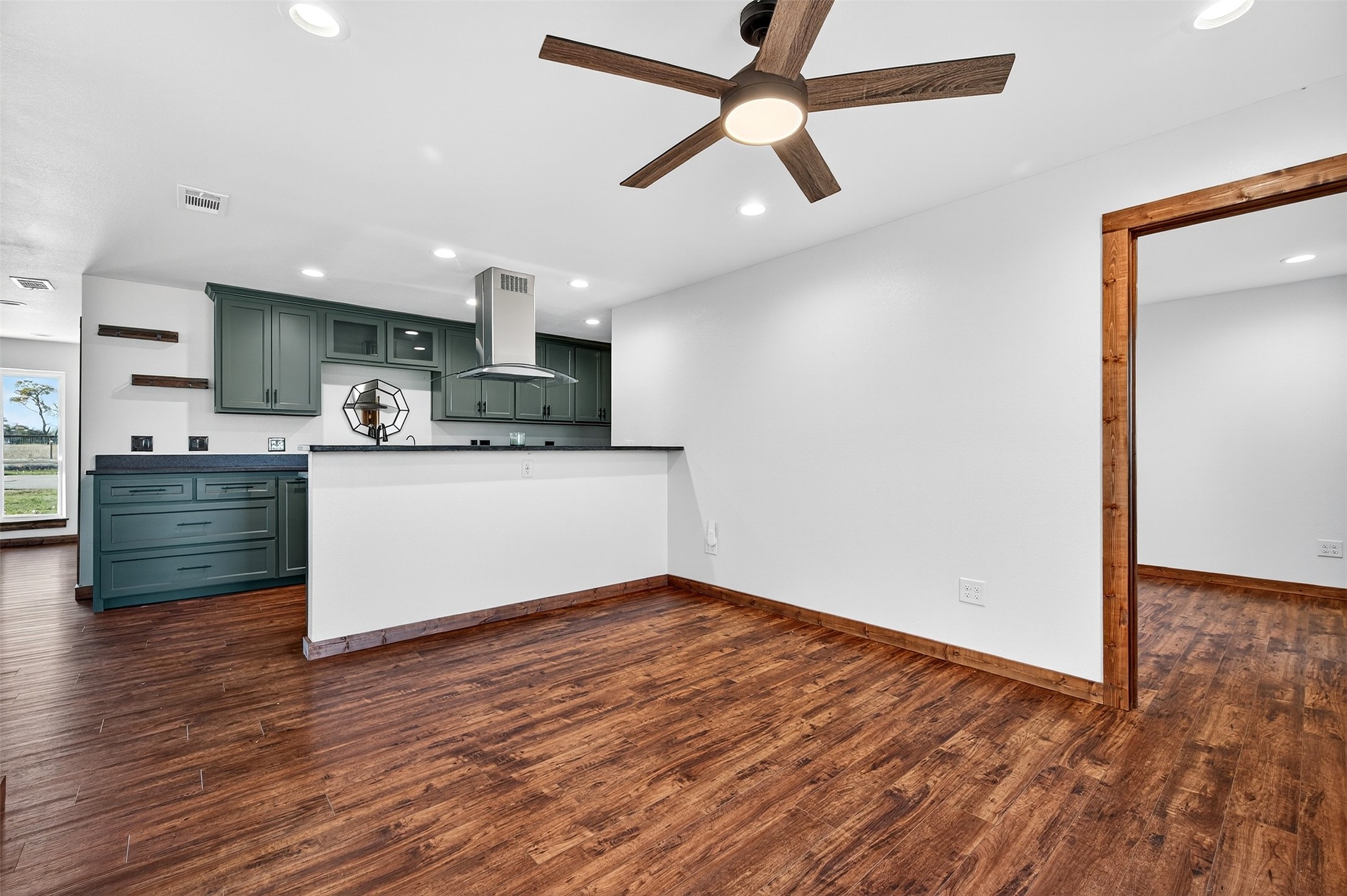616 E Bells Boulevard Bells TX 75414