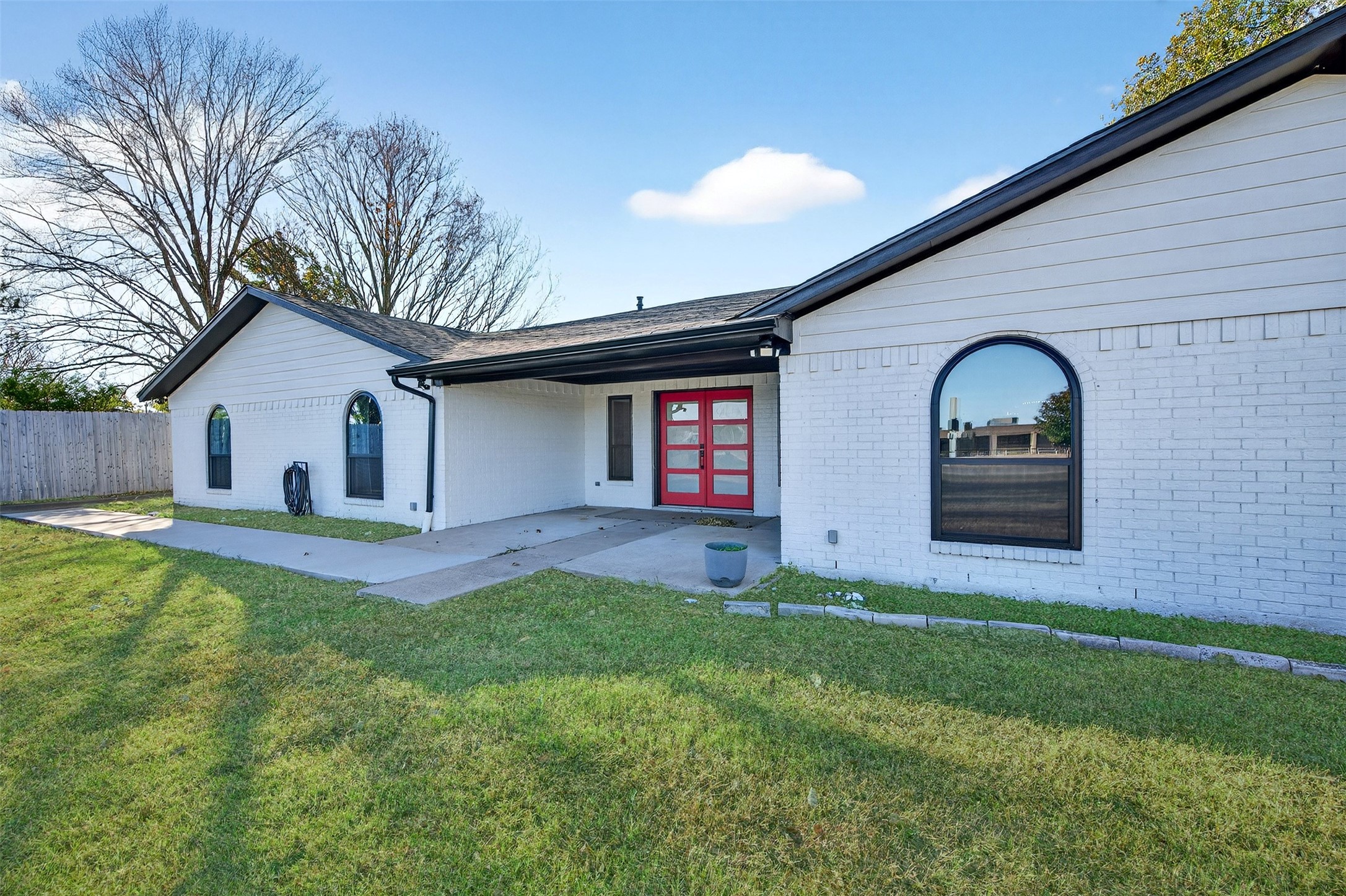 616 E Bells Boulevard Bells TX 75414
