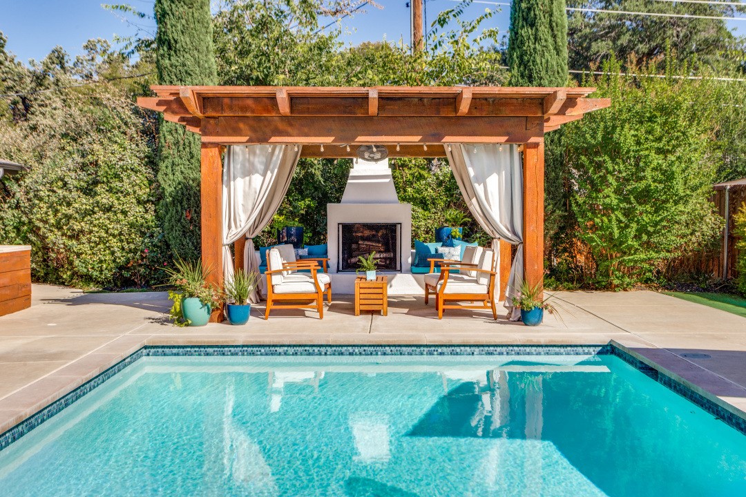 Fort Worth TX, 3101 Overton Park Drive E