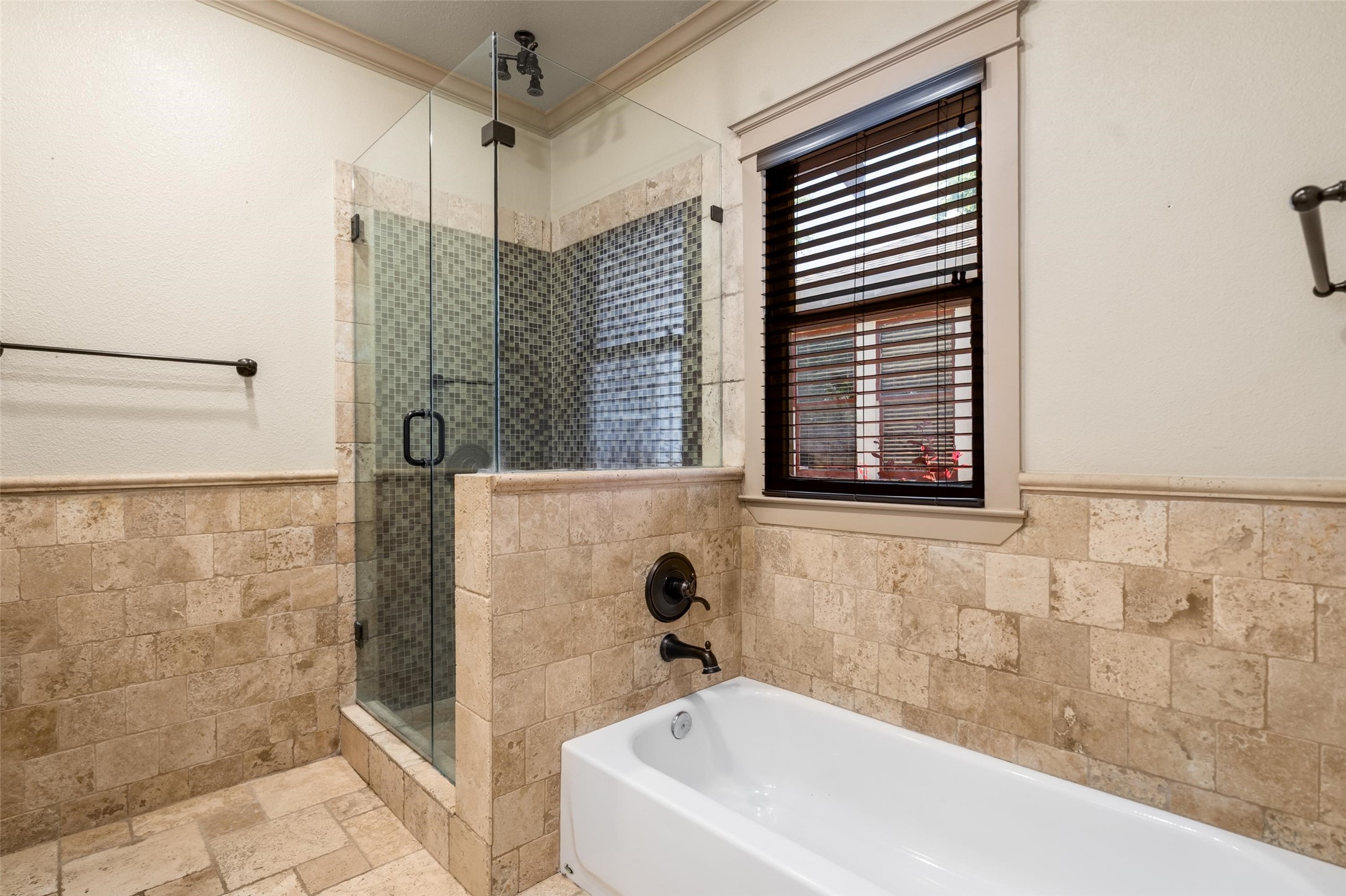 422 S Winnetka Avenue Dallas TX 75208