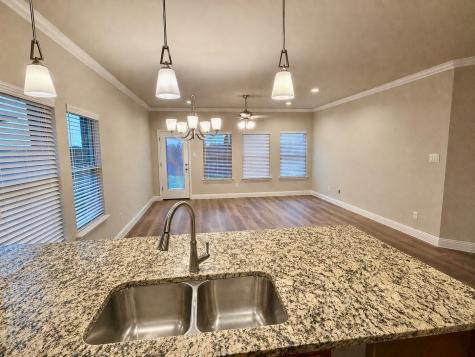 1041 Nighthawk Trail Alvarado TX 76009
