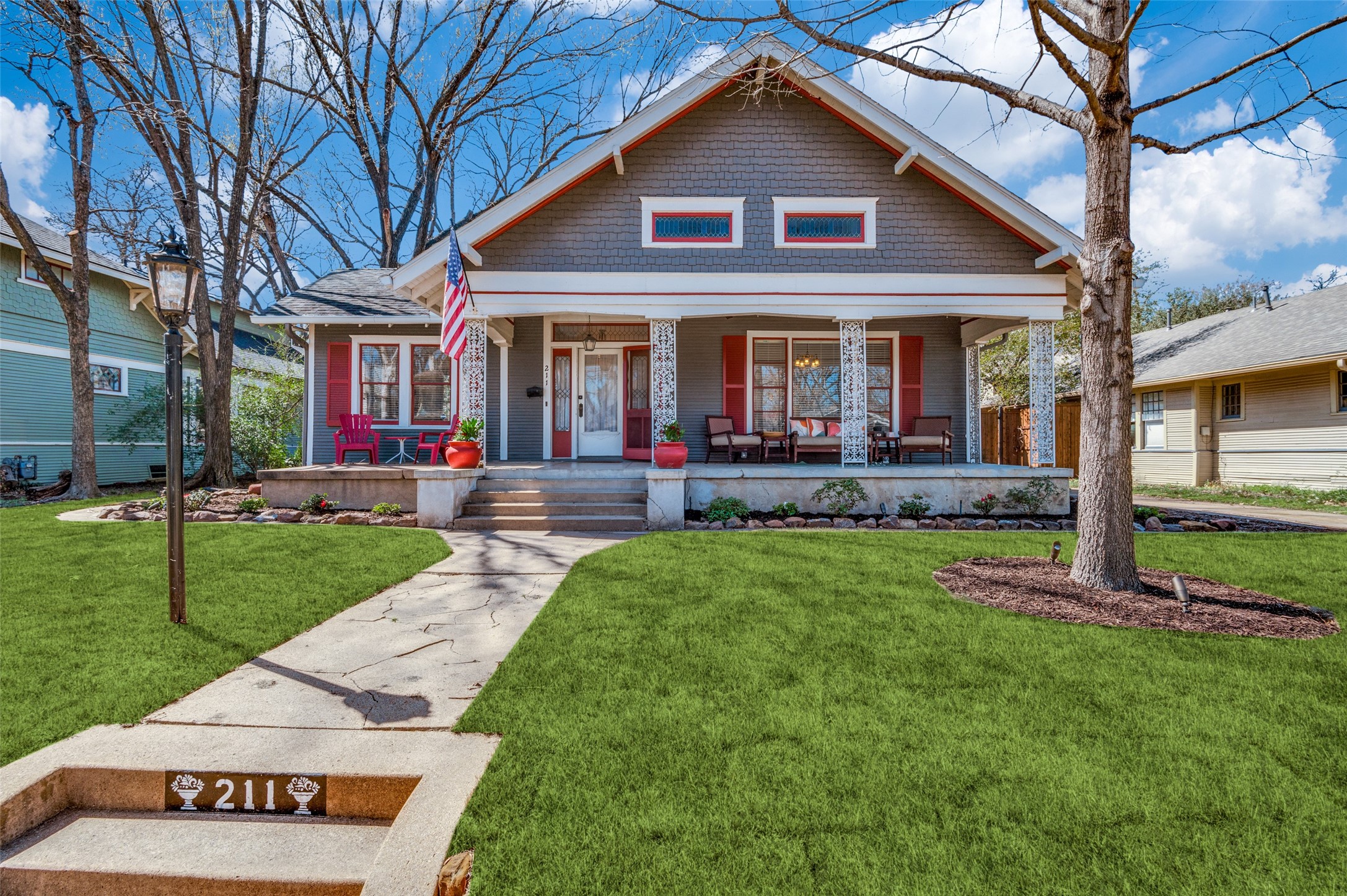 211 S Windomere Avenue Dallas TX 75208