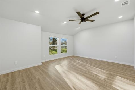 502 Madison Street Cleburne TX 76033