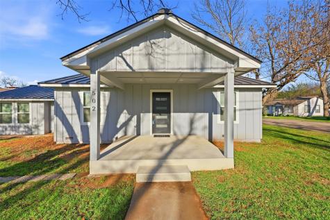 502 Madison Street Cleburne TX 76033