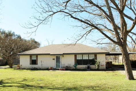 301 N Lumpkin Street Mart TX 76664