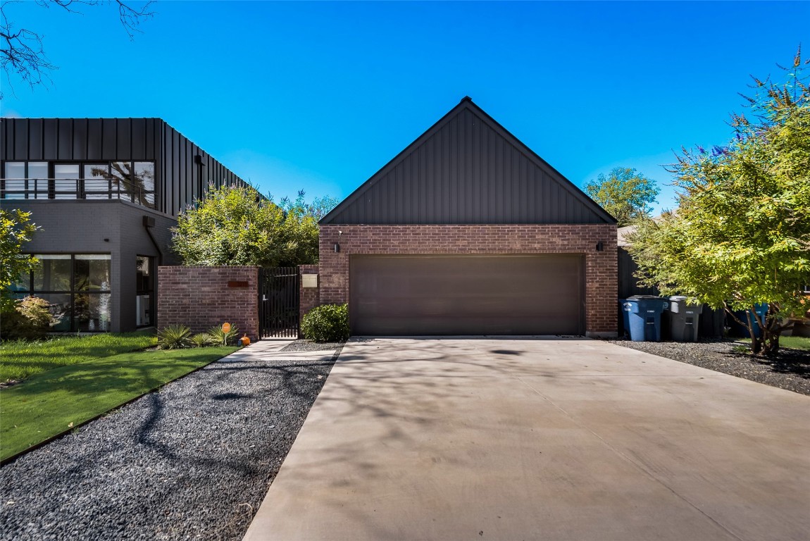 1919 Mcmillan Avenue Dallas TX 75206