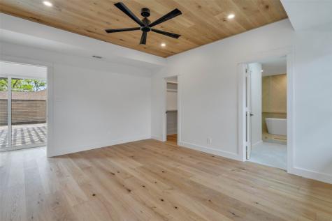 6645 Lange Circle Dallas TX 75214