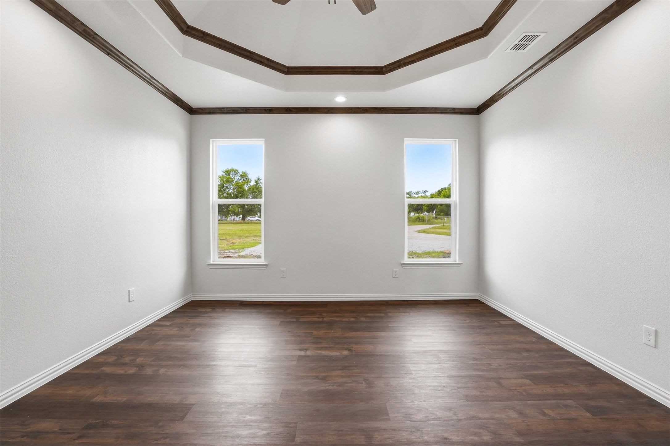 6700 County Road 302 Grandview TX 76050