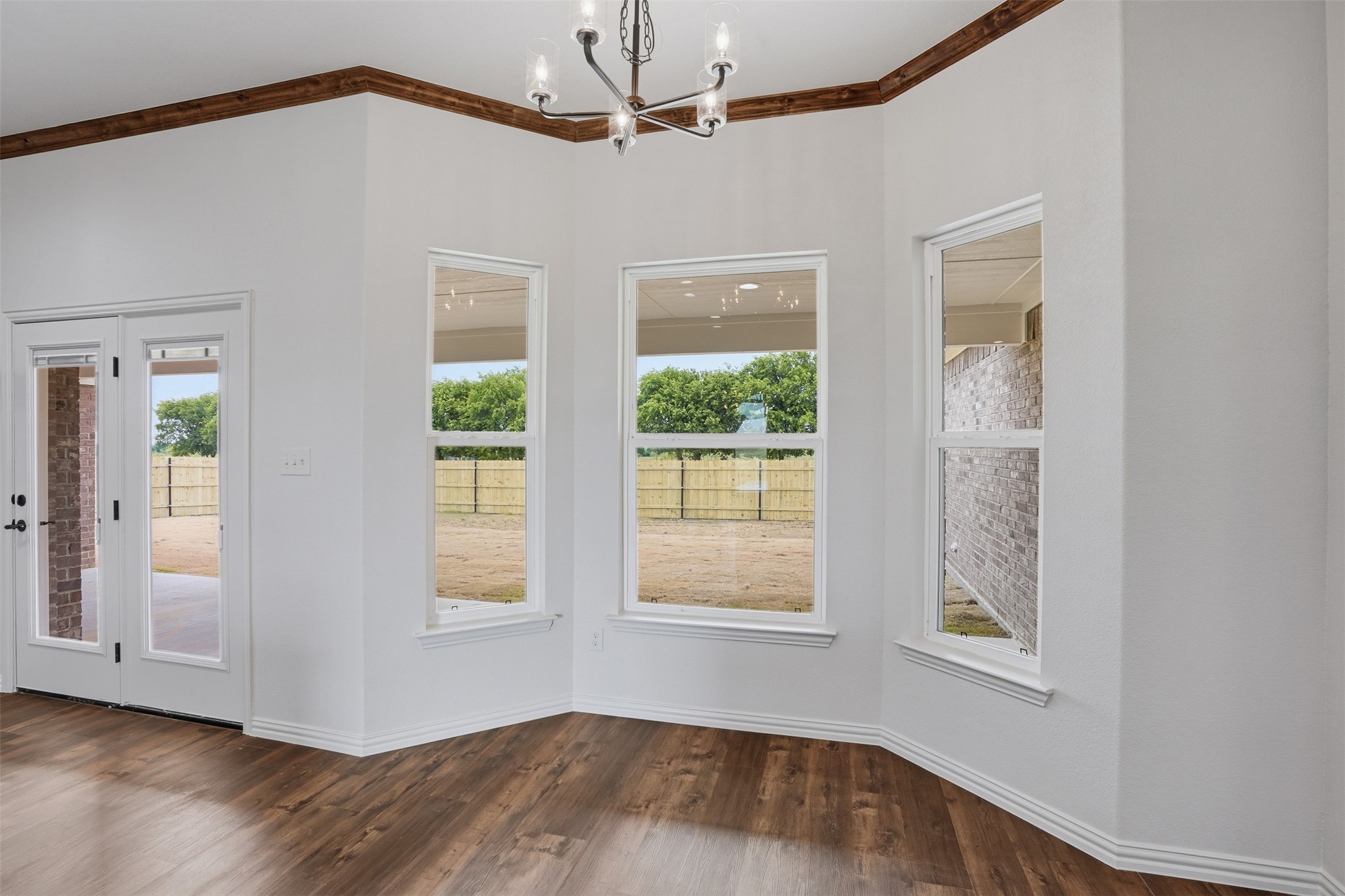 6700 County Road 302 Grandview TX 76050