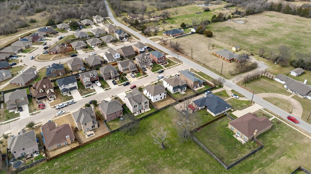 105 Brooks Street Terrell TX 75160