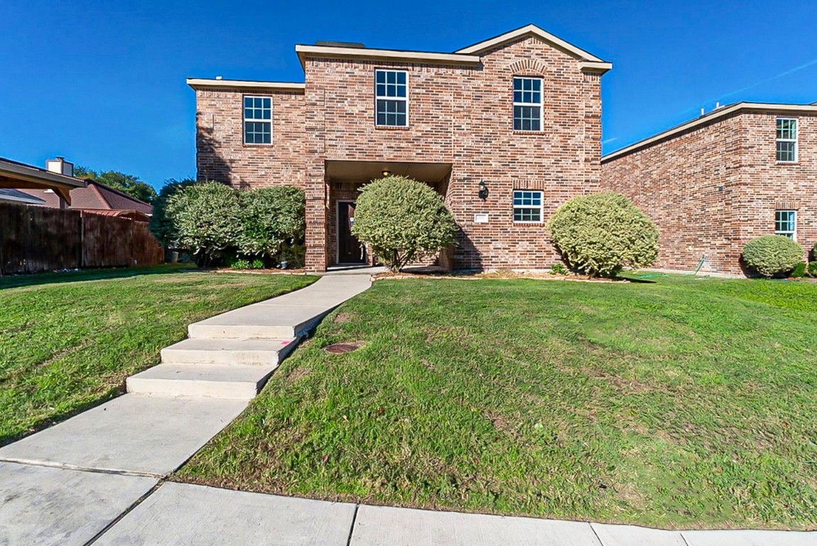 1103 Leigh Lane Duncanville TX 75137