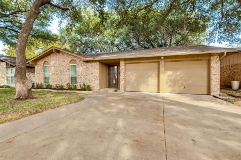 1902 Glenwick Lane Irving TX 75060