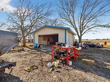 801 N Main Street Dodd City TX 75438
