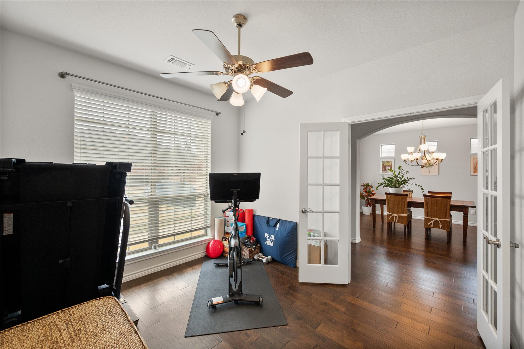 321 Strait Lane Waxahachie TX 75165