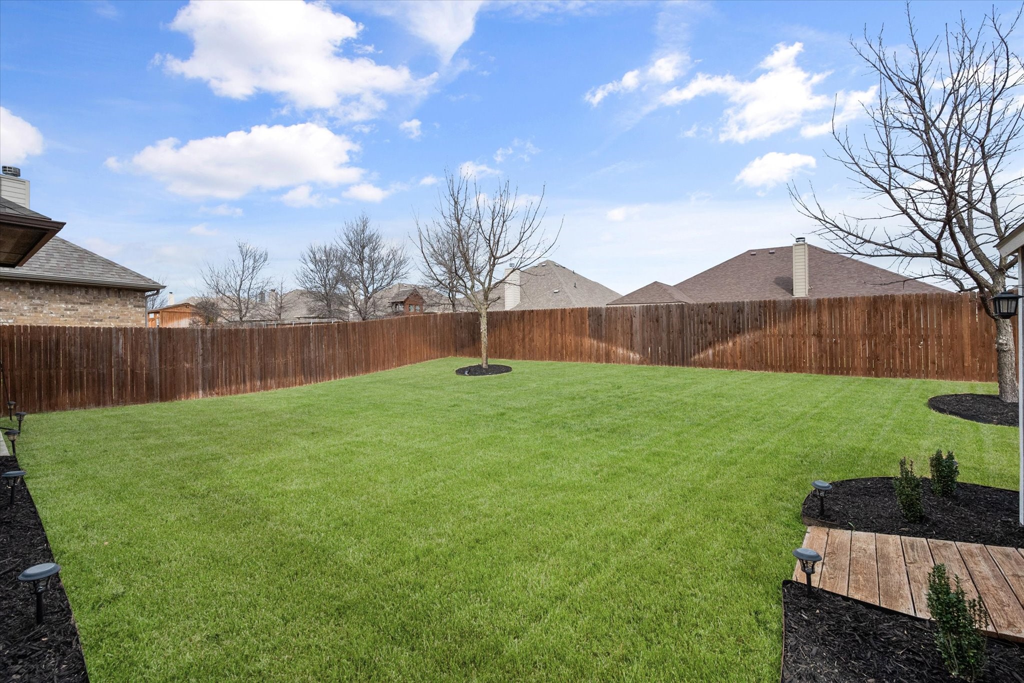 321 Strait Lane Waxahachie TX 75165