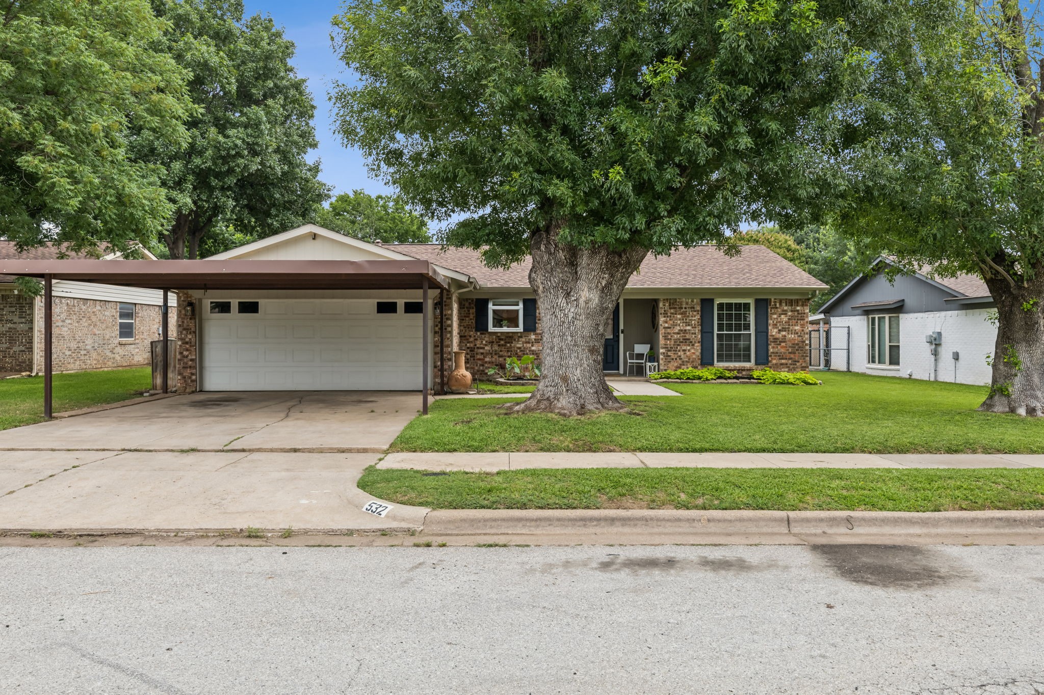532 Sierra Blanca Drive Saginaw TX 76179
