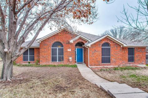 307 Fall Cedar Drive Fort Worth TX 76108