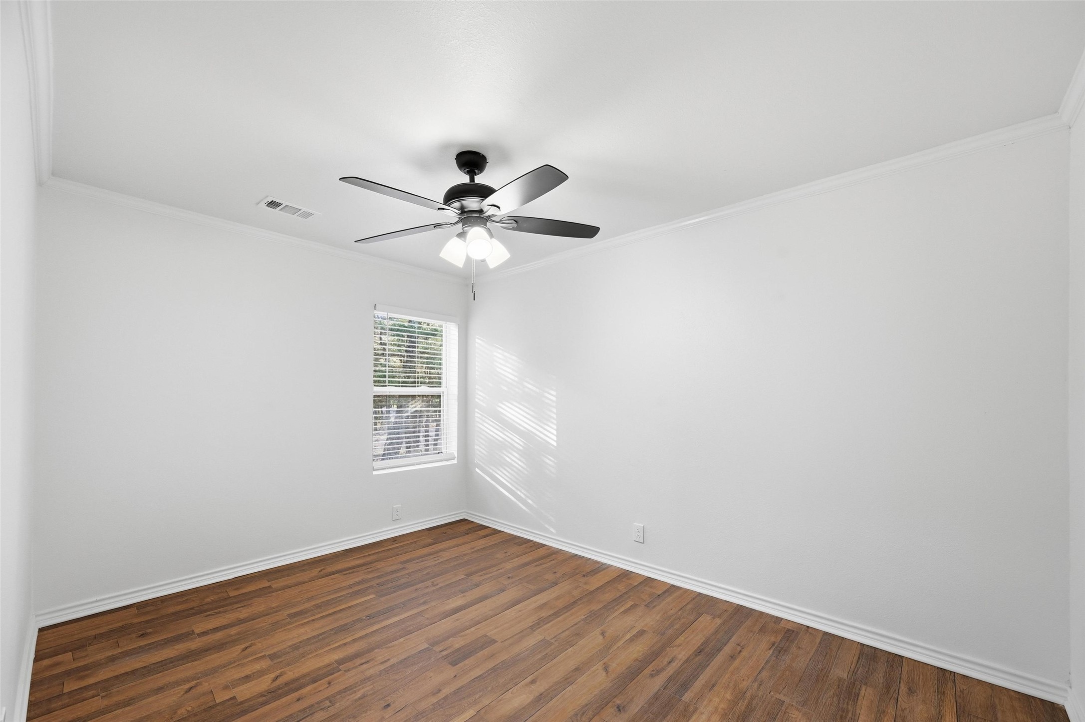 9902 County Road 2434 Terrell TX 75160
