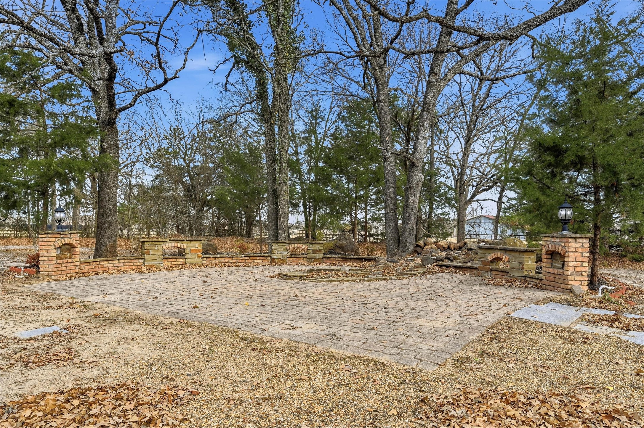 9902 County Road 2434 Terrell TX 75160