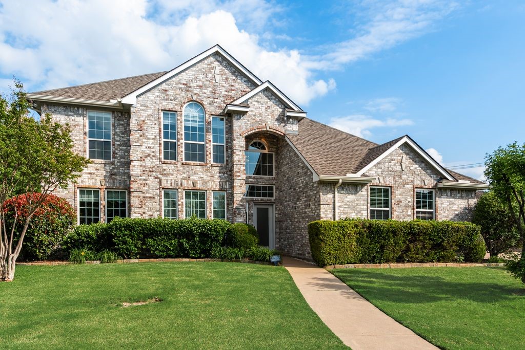 2400 Summer Glen Court Arlington TX 76001