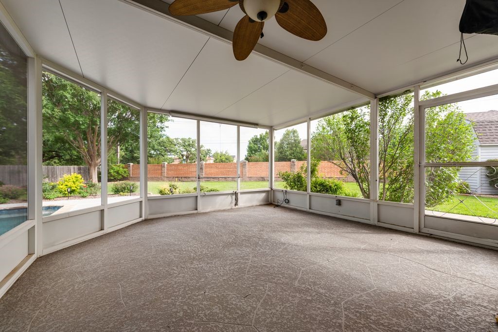 2400 Summer Glen Court Arlington TX 76001