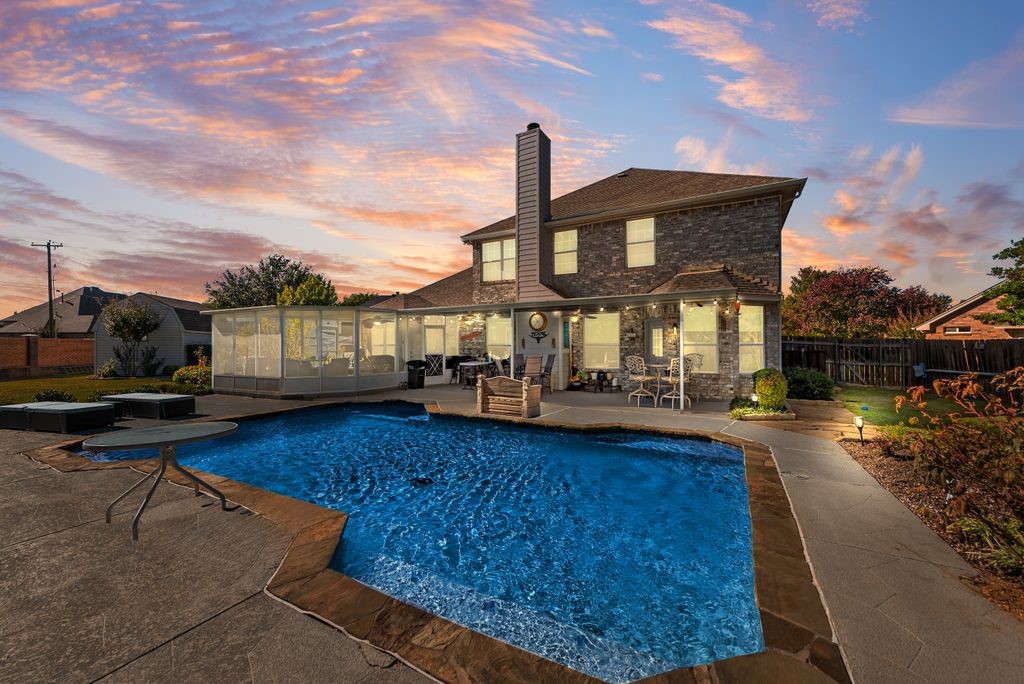 2400 Summer Glen Court Arlington TX 76001
