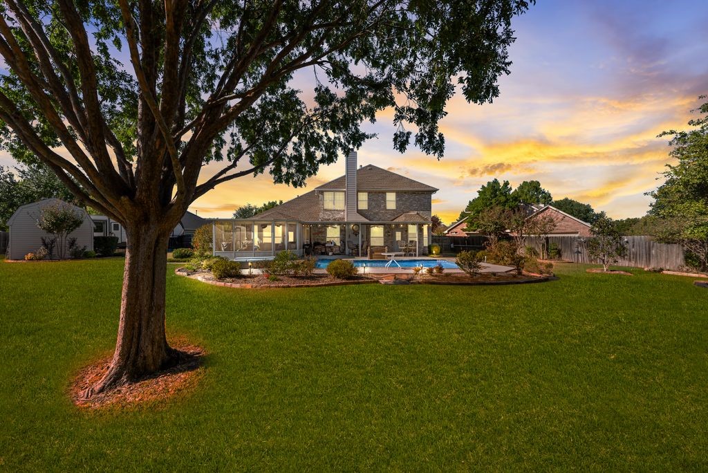 2400 Summer Glen Court Arlington TX 76001