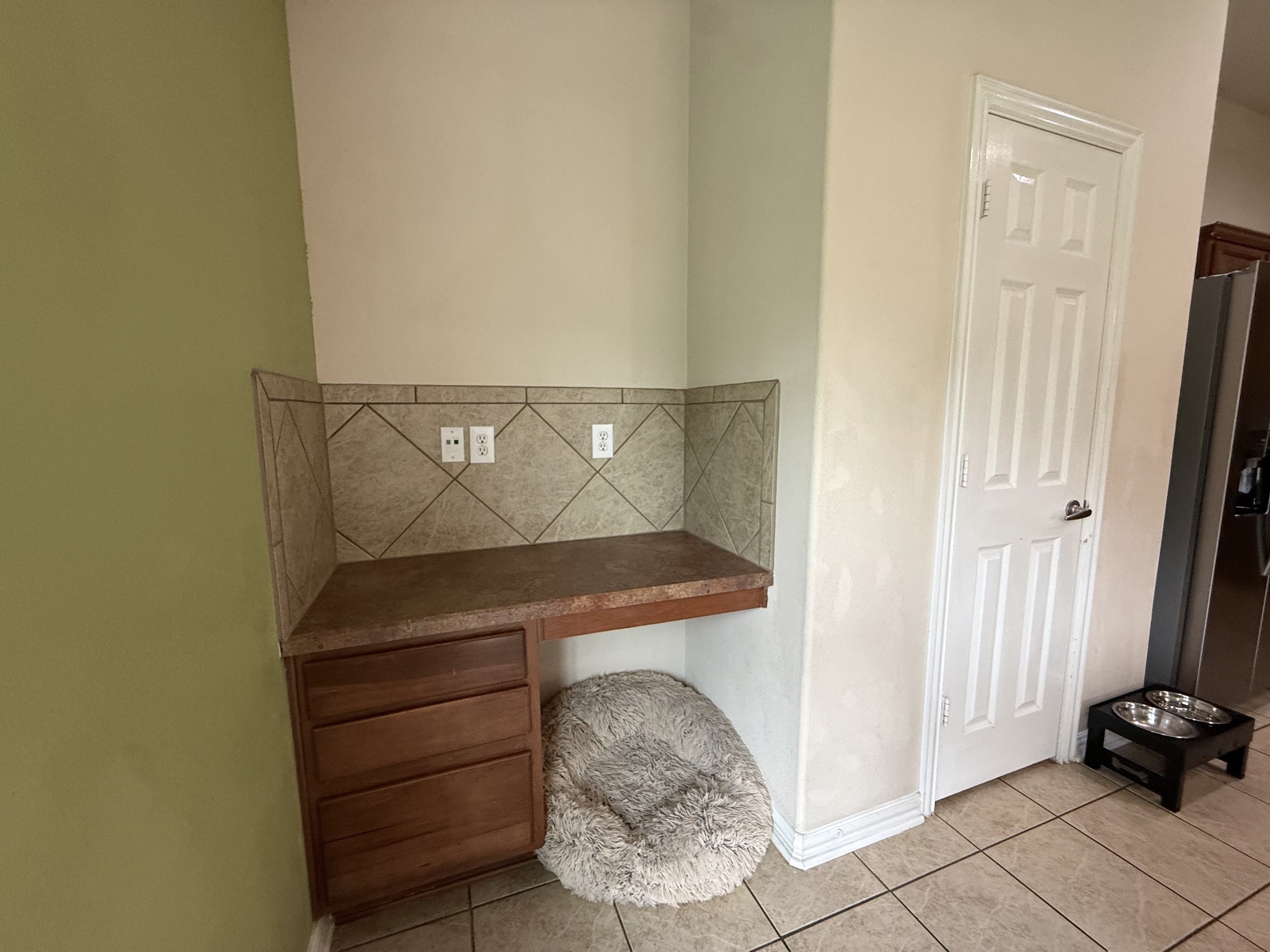 2440 Walker Street Grand Prairie TX 75052